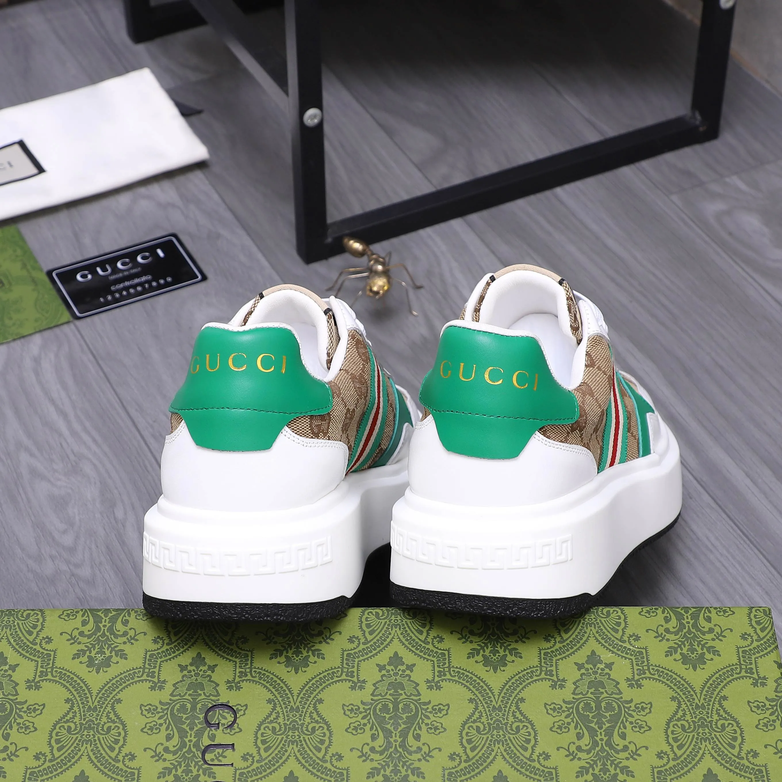 Men's shoes 💰460 Product trademark: GUCCI "Gucci" men's casual sneakers Regular size: 38-44 Product material: Selected cowhide stitching breathable woven upper Sheepskin lining Rubber outsole